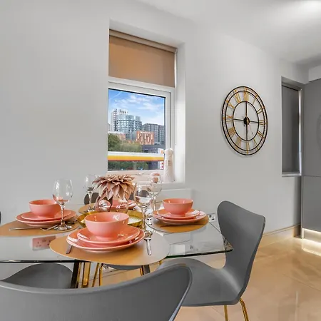 Stylish Near Wembley Stadium Apartment *