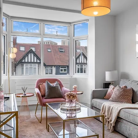 Stylish Near Wembley Stadium *