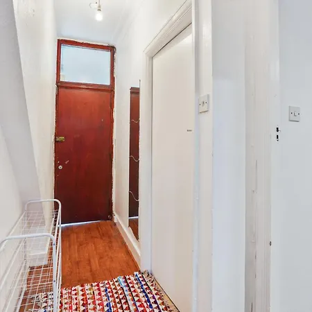 Charming Durban Road Apartment *