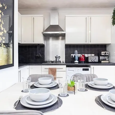 12 Halstead Niu Apartamento