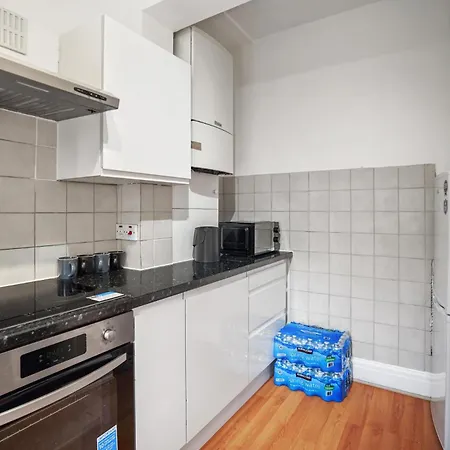Charming Durban Road Apartment *