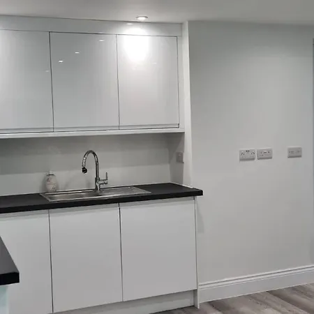 Apartment Luxury With Parking Whole Unit To Yourself