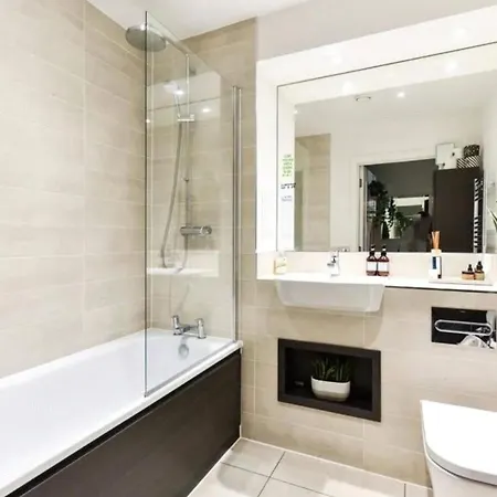 Apartment Londonaprt 1bed Balcony Gym Tv Wifi *