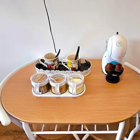 Claire Double Homestay London