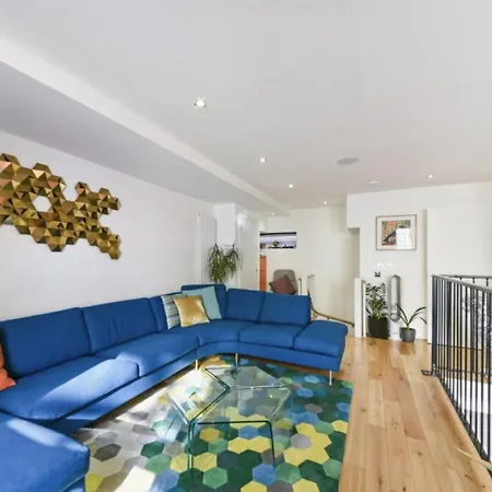 Brick House Apartment London