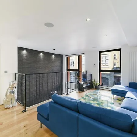 Apartment Brick House London