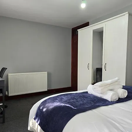 Apartment Cosy 3 Bedroom Flat Step Away From Paddington *