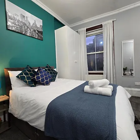 Cosy 3 Bedroom Flat Step Away From Paddington Apartment London