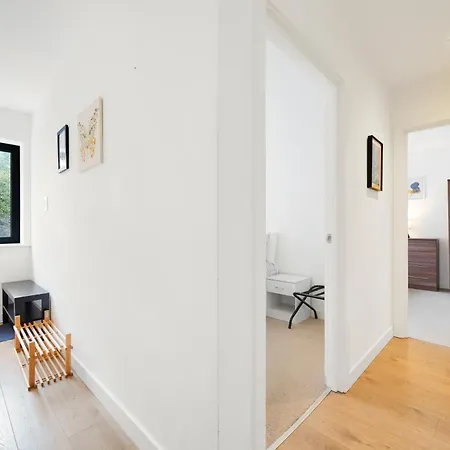 The Allcroft Apartment London