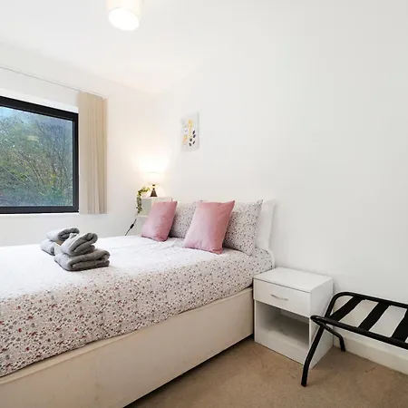 The Allcroft * London