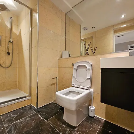 Stylish 2 Bedroom Paddington Hyde Park * London