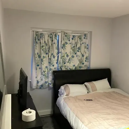 Domingo'sabbey Wood Homestay Abbey Wood