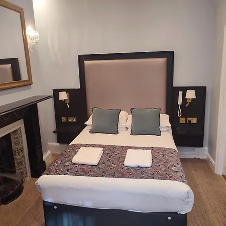 Otel Arran House 3*