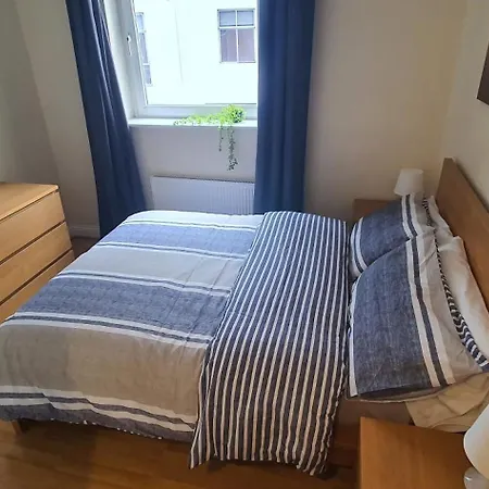 Homestay Double Room&private Bath Near The Square Mile London