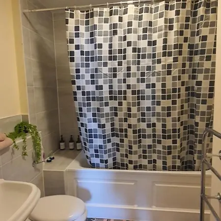 Double Room&private Bath Near The Square Mile Homestay London