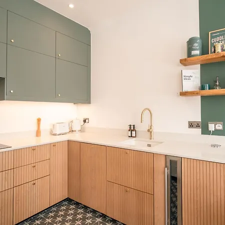 Luxury Flat In South Kensington * London