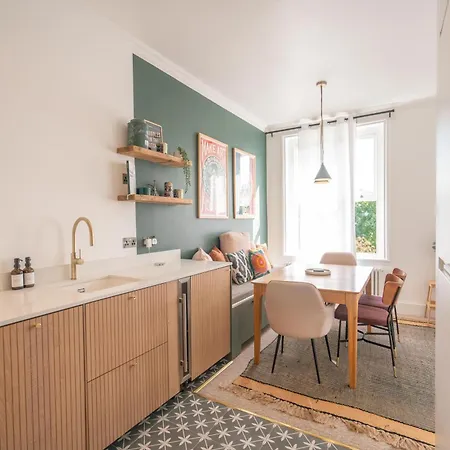 Luxury Flat In South Kensington London