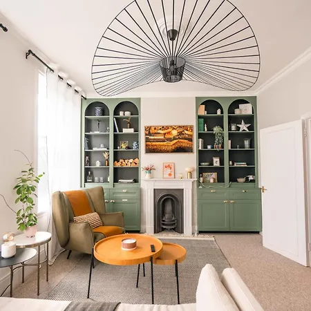 Luxury Flat In South Kensington