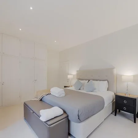 Estatesmen Mayfair Apartment London