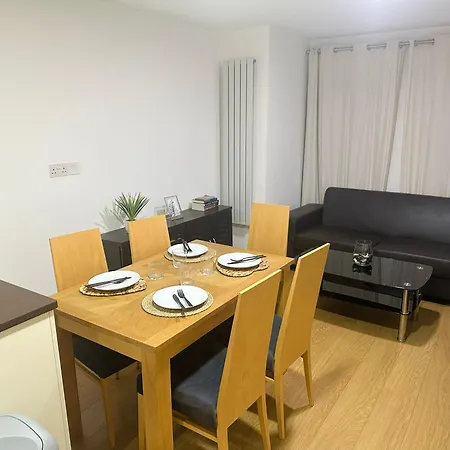 Juniper Alexandra Palace Serviced Apartments, By Edens * London