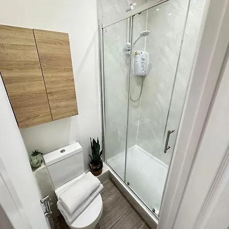 Apartment Studio At Harrow Road