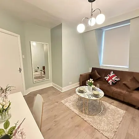 Apartment Affordable Near Central London