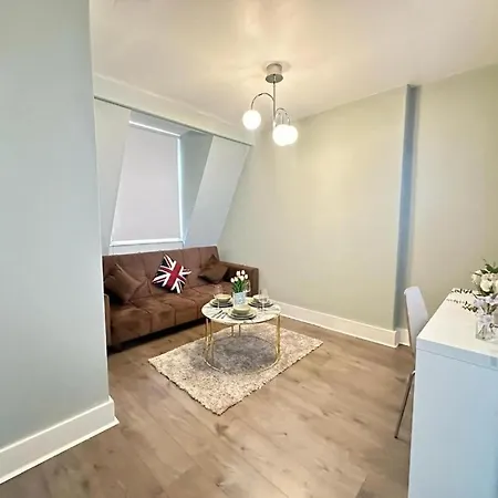 Affordable Near Central *