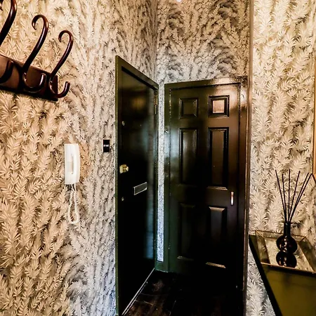 公寓 Elegant Flat With Stylish Decor