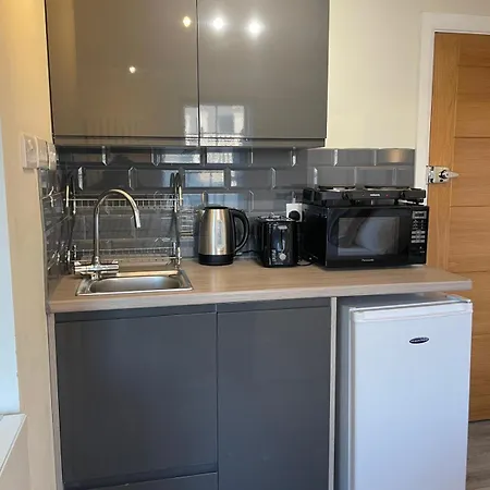 Guest house Grays Road - 6 London