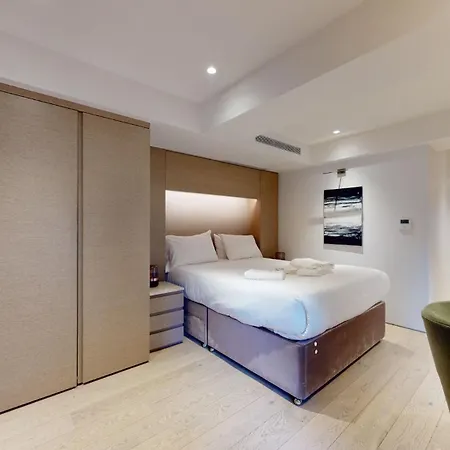 Large New York Style Loft Soho דירה *