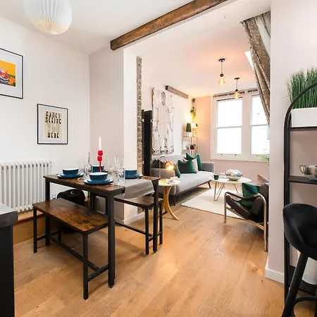 1br Stylish Flat By Hostarahomes, Near Liverpool Street, Prime Location, Sleeps Up To 4 Apartment