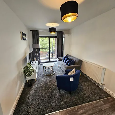 2br Near Canning Town Stn Balcony Location Apartment *