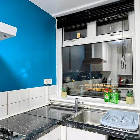 Comfy 3br Flat In The Perfect For Long