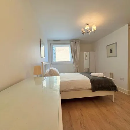 Apartment Ttsa - 2 Bedroom Apartment-croydon - Mayday Hospital Croydon
