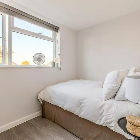 Apartment Bright 3br Duplex Flat With A Terrace In Clapham
