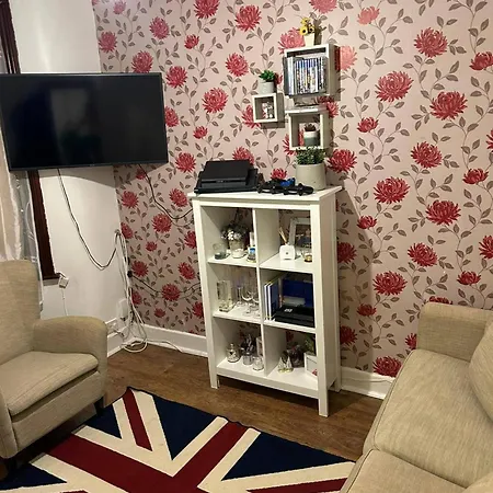 Holiday home Cozy Stratford Retreat Near