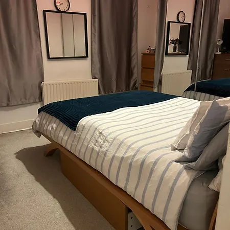 Cozy Stratford Retreat Near * London