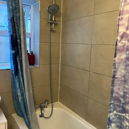 Holiday home Cozy Stratford Retreat Near