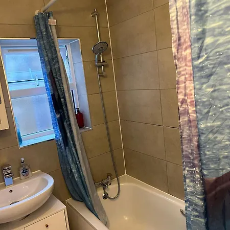 Holiday home Cozy Stratford Retreat Near *