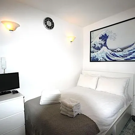 St 4 - Cosy, Modern N4 - 11mins Tube Apartamento *
