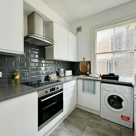 דירה Roomy In King's Cross לונדון