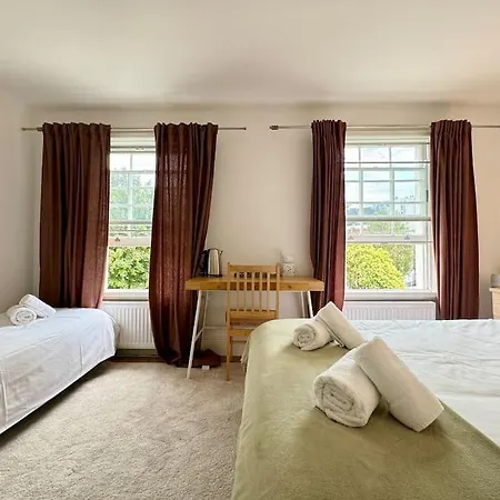Roomy In King's Cross דירה