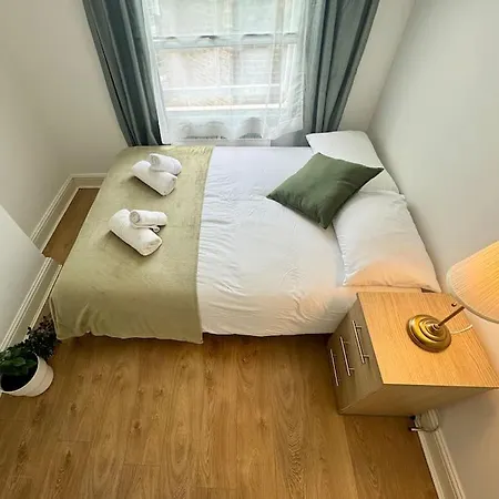 Roomy In King's Cross Apartment *