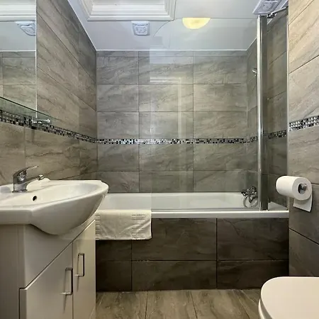 Roomy In King's Cross * לונדון