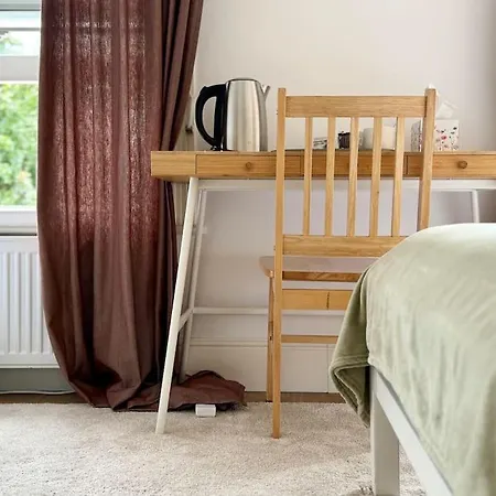 Roomy In King's Cross * London