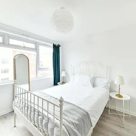 The Elden - No14 - Fairway Hosting Apartment London