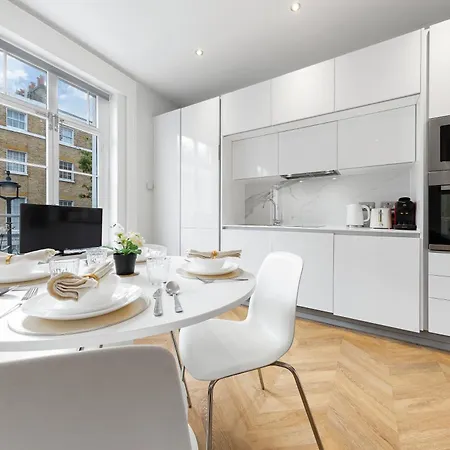 Apartment Stunning Hyde Park London