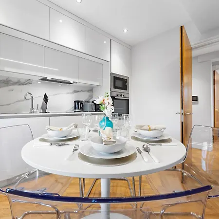 Stunning Hyde Park Apartment London