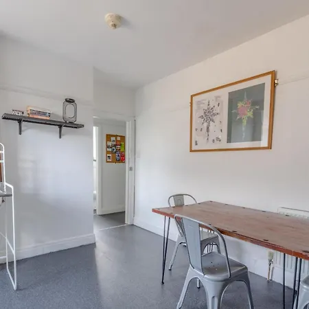 Trendy 1 Bedroom In Kings Cross Apartment
