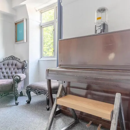 Trendy 1 Bedroom In Kings Cross *